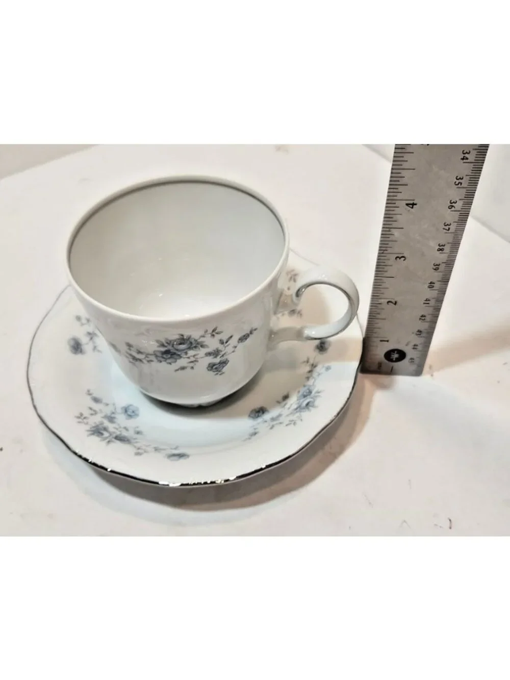 Vtg Johann Haviland Blue Garland Coffee Tea Cup & Saucer Set of 4 Floral